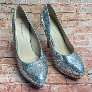 DIVA Lounge Shimmering Silver Heels